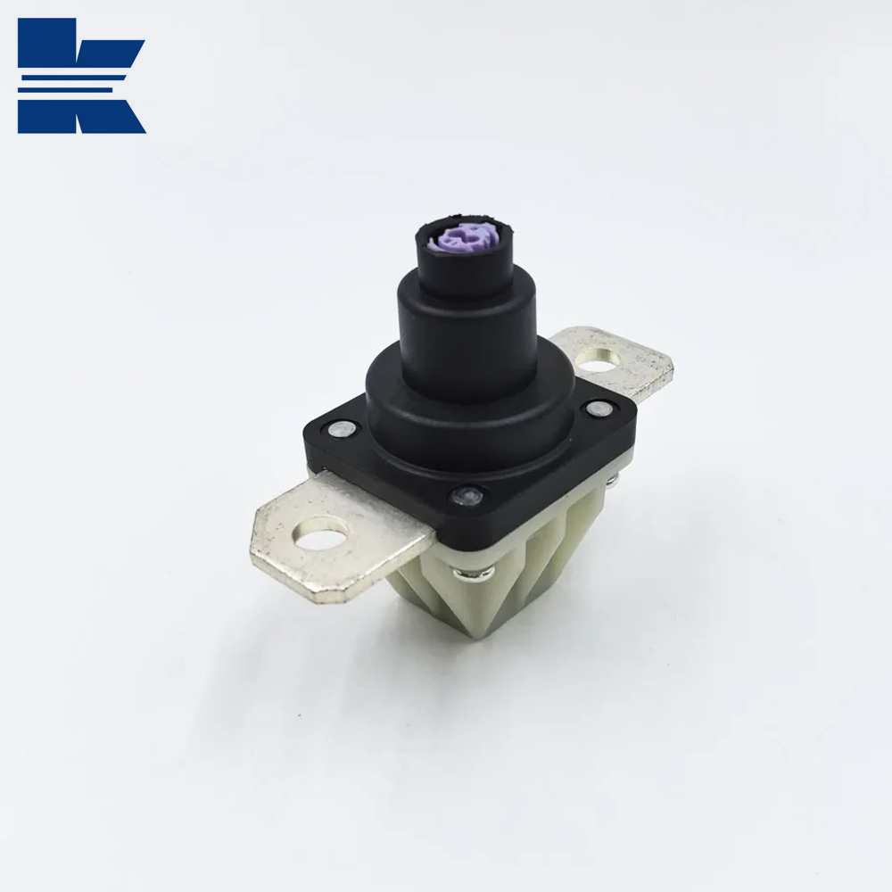 Car Accessories For Elderly - OE:61279845435 بطارية السيارة Pyrofuse صندوق الصمامات