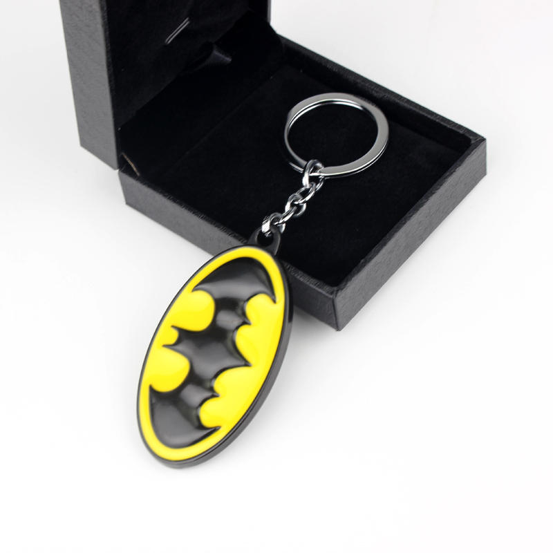 سلسلة مفاتيح معدنية بيضاوية ال - مراجعة Car Accessories Gifts For Men وسعره