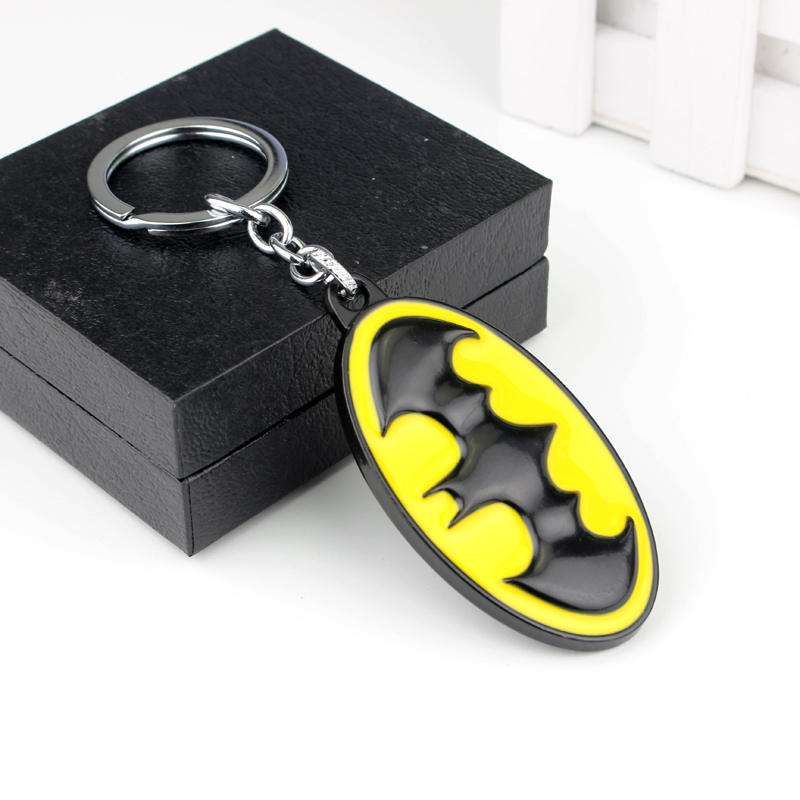 سلسلة مفاتيح معدنية بيضاوية ال - مراجعة Car Accessories Gifts For Men وسعره