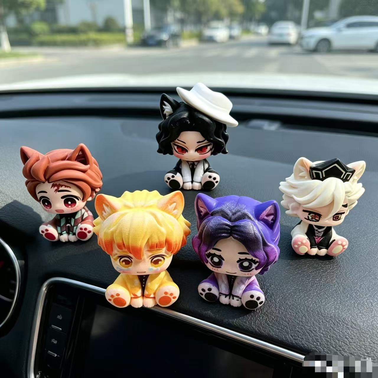 تمثال صغير لشخصية قاتل الشياطي - مراجعة Car Accessories Decoration وسعره