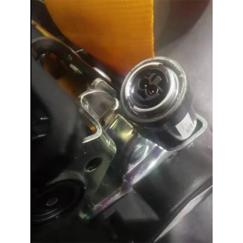حزام أمان السيارات 32131500 أج - مراجعة Volvo Car Accessories Xc60 وسعره